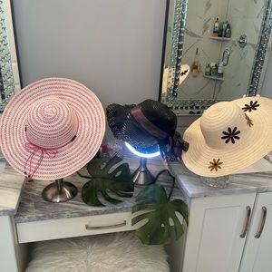 Summer hats which one ? Add one to your summer dress just ask 🥰hat love ❤️